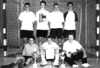 Die Siegermannschaft beim Diözeanfußballtunier in Hochheim
